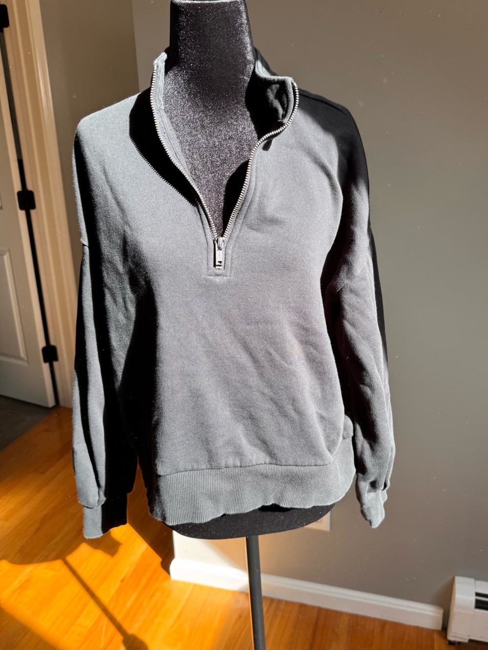 Banana Republic Men's Black Quarter-Zip Sweater